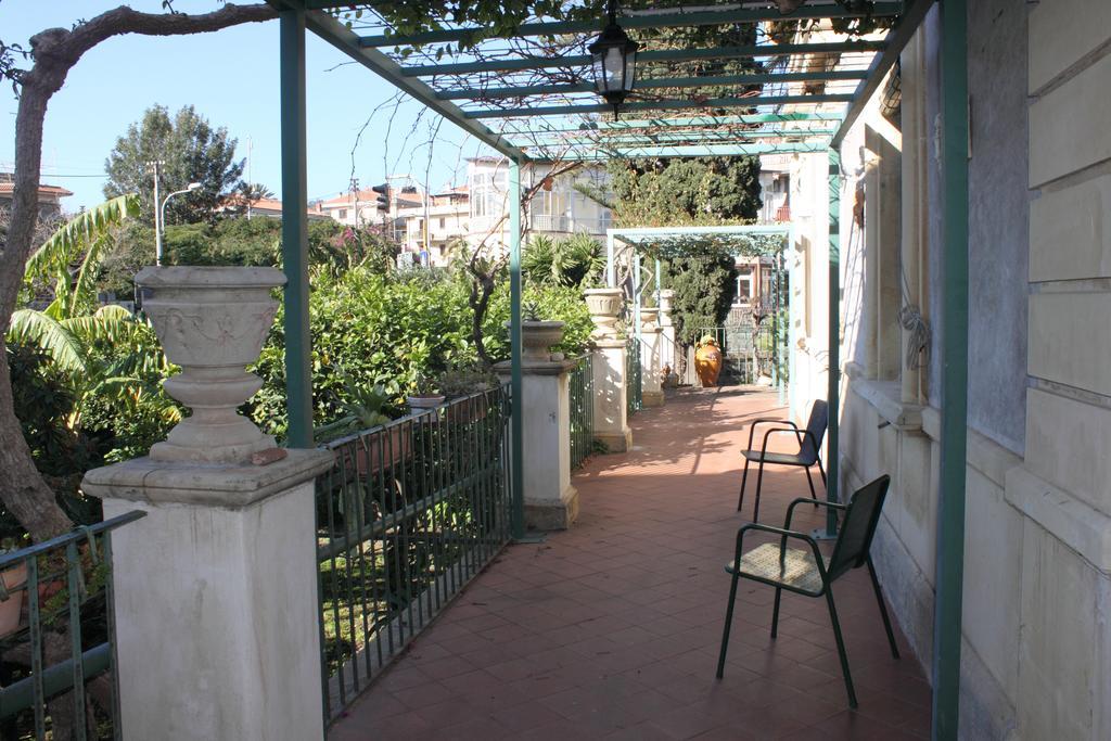Villa Manasse Aci Castello Camera foto